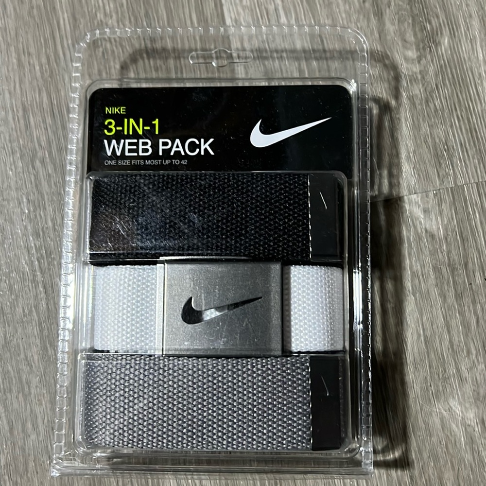 NEW NIKE 3-in-1 WEB PACK